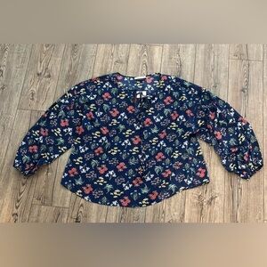 NWT 3x women’s top or size 20